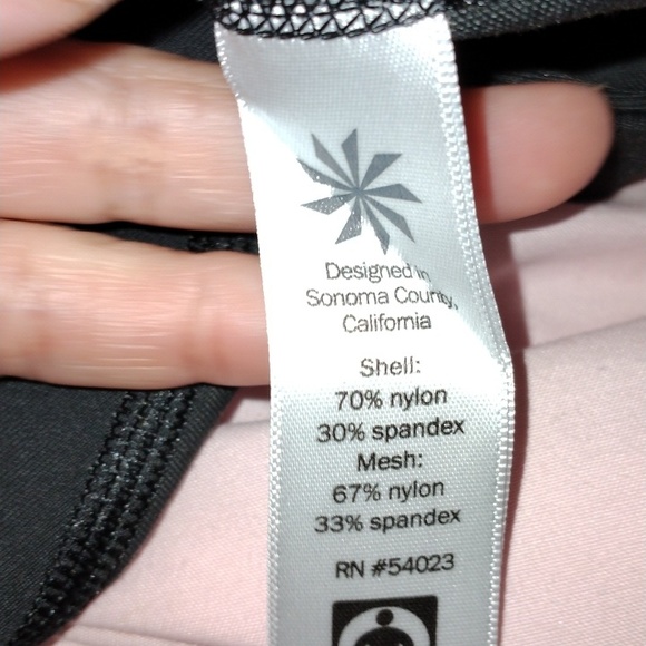 Athleta Capri leggings nwot - Picture 4 of 5